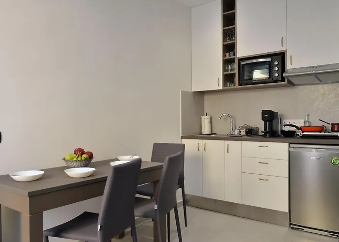 Amara Porto Living *